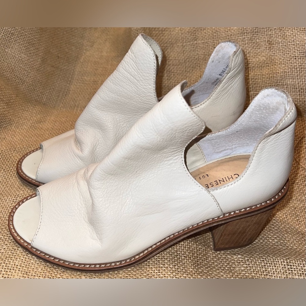 Chinese Laundry Women's white Peep-Toe Booties